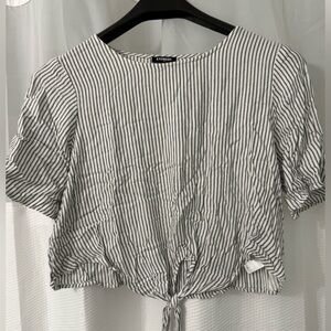 Express Black and White Striped Tie-Front Crop Top